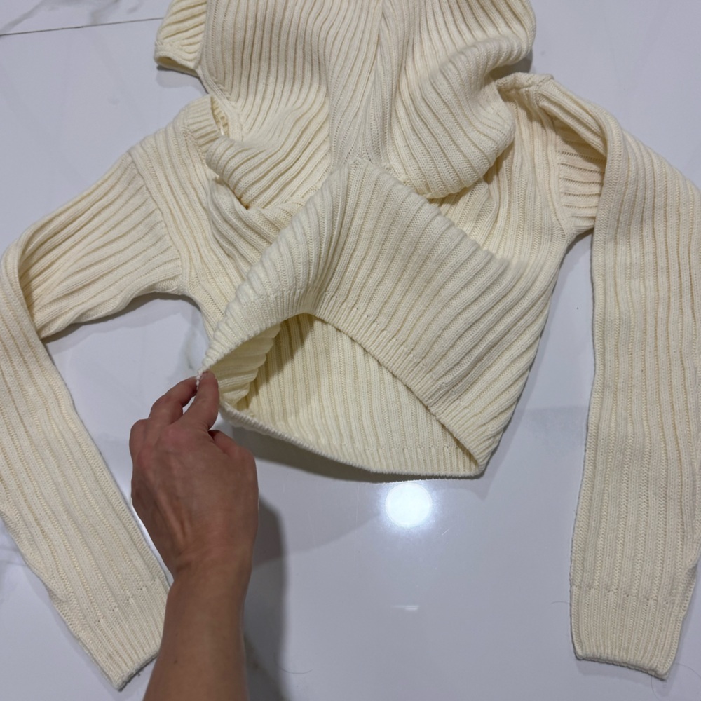 PINKO Sweater Dress with cut out shoulders - Picture 5 of 8